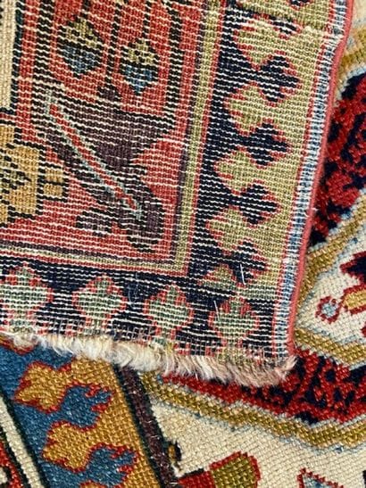 Tapis du Nord-ouest de la Perse (chaîne et...