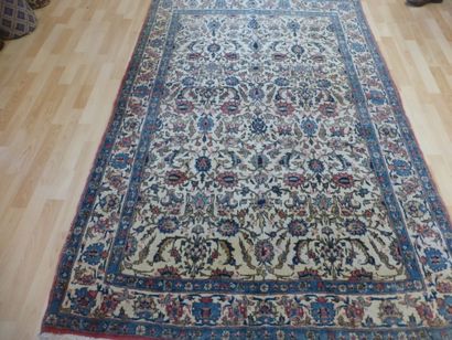 Tapis Ghoum (chaîne et trame en coton, velours...