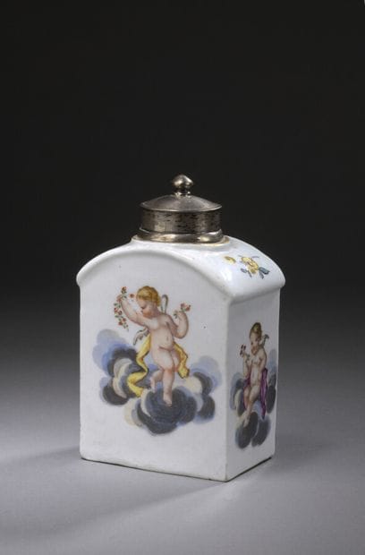 MEISSEN

Boite à thé rectanglaire en porcelaine...