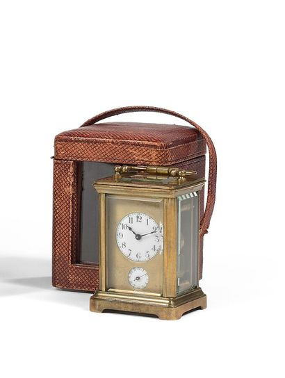 Petite pendulette d'officier rectangulaire...