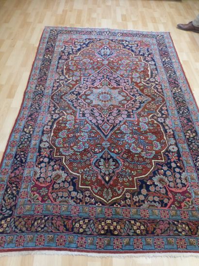Tapis Sarouk (chaîne et trame en coton, velours...