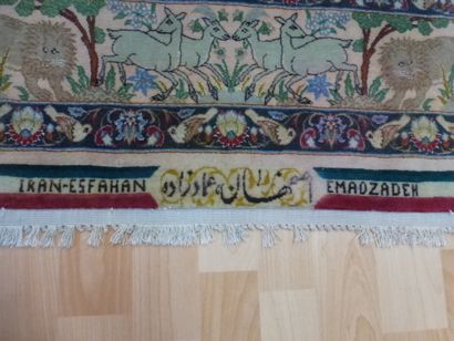 Tapis Ispahan en laine et soie (chaîne en...