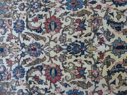 Tapis Ghoum (chaîne et trame en coton, velours...