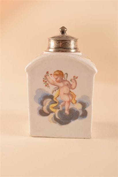 MEISSEN

Boite à thé rectanglaire en porcelaine...