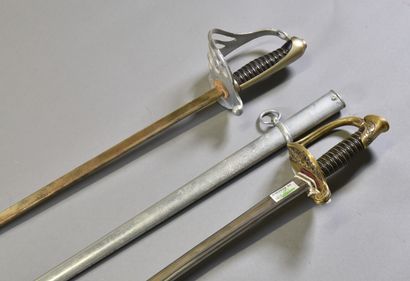 FRANCE

Set of two swords, one model 1882,...