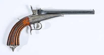 BELGIUM

Gun of shooting of living room

Iron...