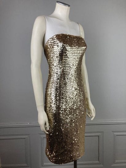 VICKY TIEL

Circa 1978

Robe courte bustier...