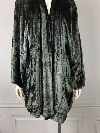 CHLOE by Karl Lagerfeld

Circa 1980

Grey-green...