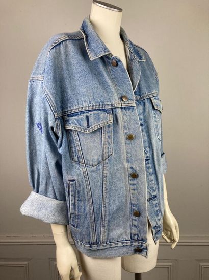 EMEA

Denim jacket with 