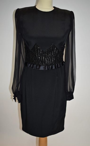 ANDRE LAUG

Robe du soir en jersey noir à...