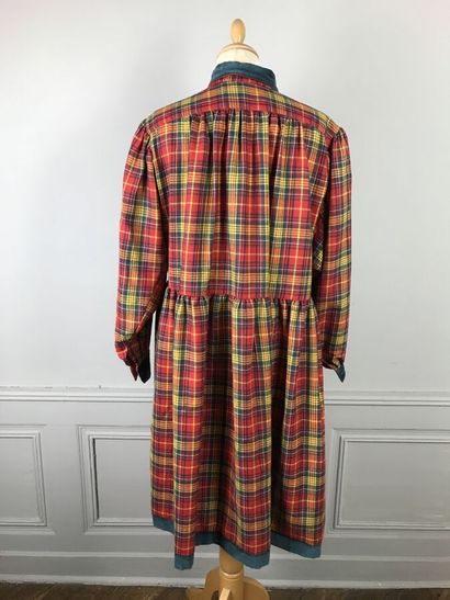 KENZO

Robe en étamine de laine écossais...