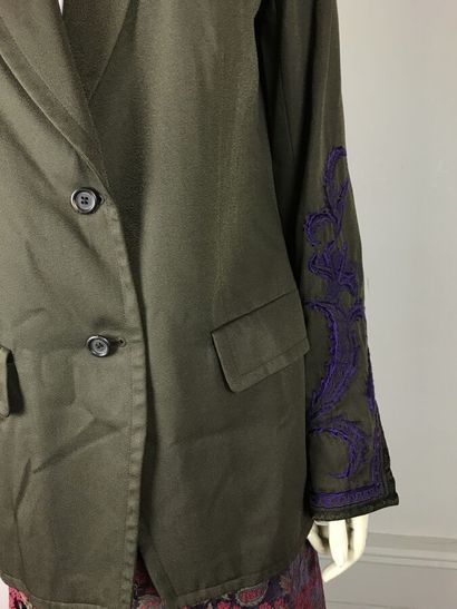 DRIES VAN NOTEN

Ensemble comprenant une...