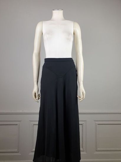 THIERRY MUGLER

Lot comprenant deux jupes...
