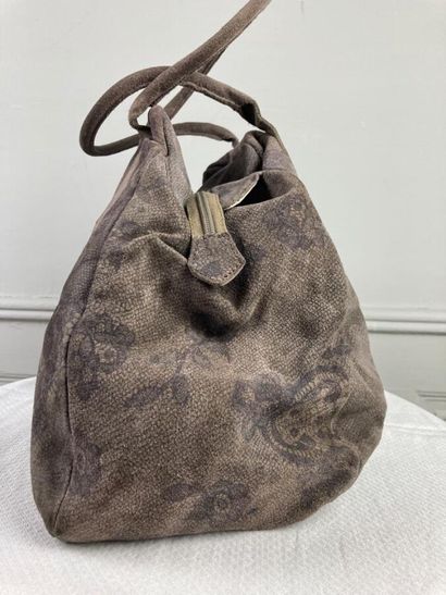 VIVIENNE WESTWOOD

Sac porté main en daim...