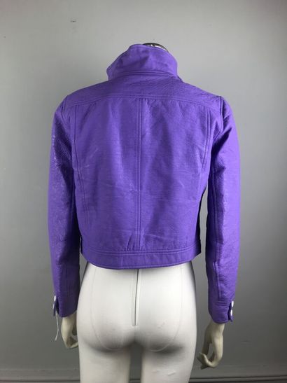 COURREGES

Blouson en vinyle froissé lilas,...