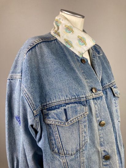 EMEA

Denim jacket with 