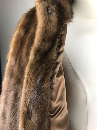 NORBERT ALEXANDRE

Long manteau en vison...