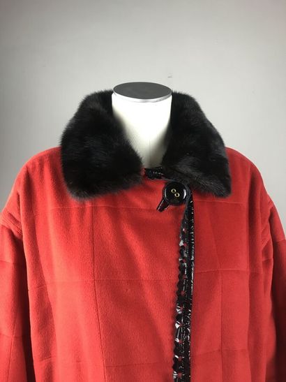 CHRISTIAN DIOR

Manteau 3/4 réversible, en...
