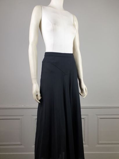 THIERRY MUGLER

Lot comprenant deux jupes...
