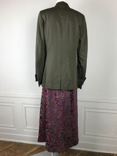DRIES VAN NOTEN

Ensemble comprenant une...
