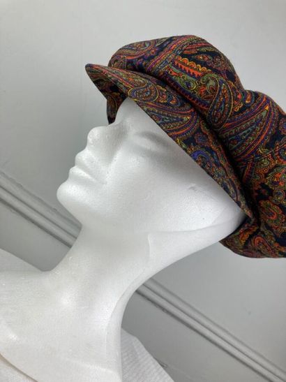 MARIE MERCIER

Casquette gavroche en étamine...