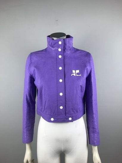 COURREGES

Blouson en vinyle froissé lilas,...
