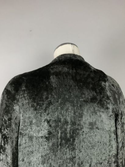CHLOE by Karl Lagerfeld

Circa 1980

Grey-green...