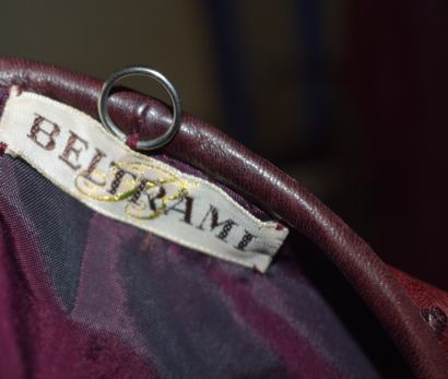 BELTRAMI

Ensemble composé d'une veste sans...