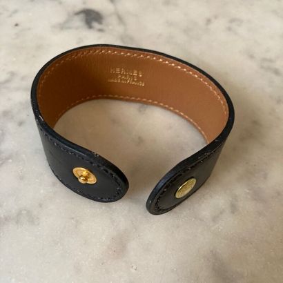 HERMES Paris made in France

Bracelet en...
