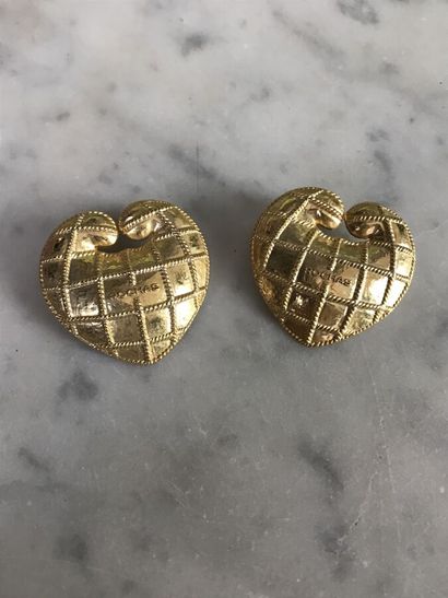ROCHAS

Lot comprenant deux broches identiques,...