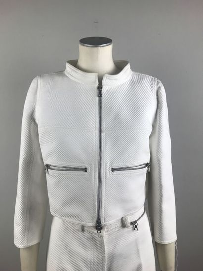 COURREGES

Ensemble en coton blanc surpiqué...