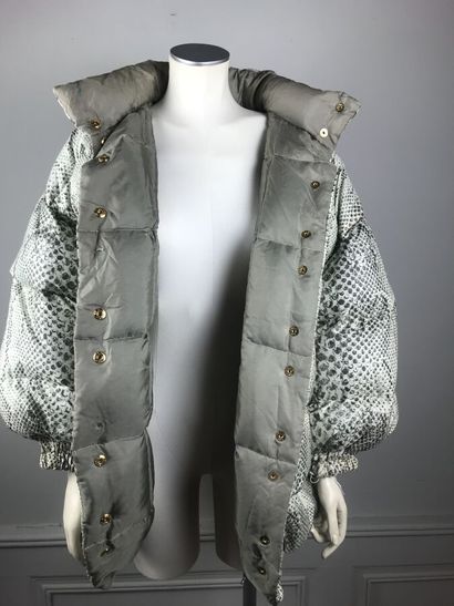 CHRISTIAN DIOR 

Boutique numéro 76498

Veste...