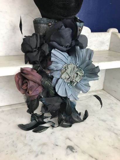 SARAH NAVARRO pour le défilé Martine Sitbon

Lot...