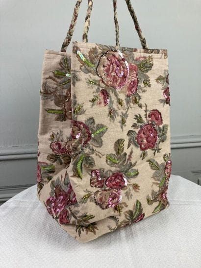 GERARD DAREL

Sac en toile florale beige...