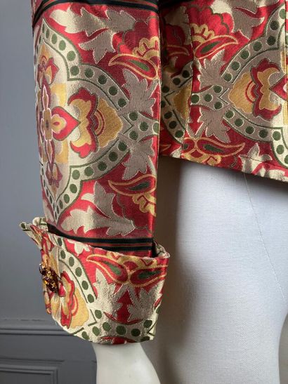 CHRISTIAN LACROIX prêt à porter

Circa 1980

Veste...