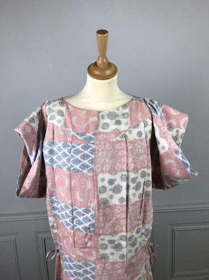 GUY PAULIN IKGF, 1983

Robe longue en voile...