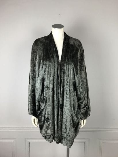 CHLOE by Karl Lagerfeld

Circa 1980

Grey-green...