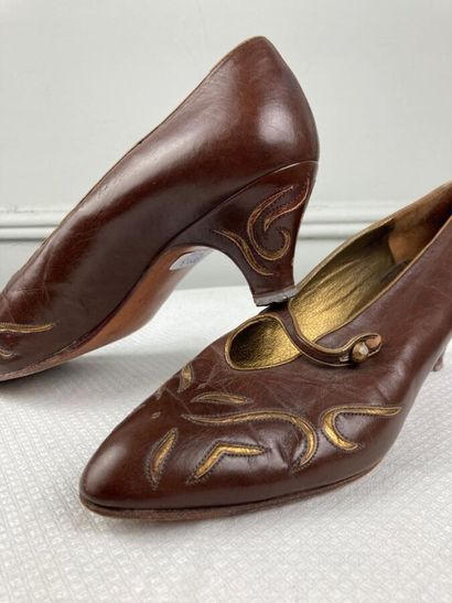 STEPHANE KELIAN

Pair of black leather shoes...