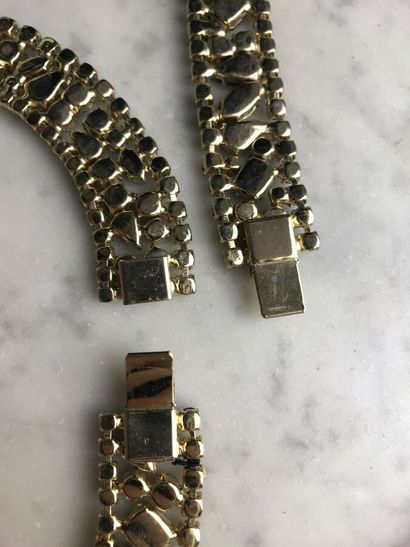FRIED

Lot comprenant un bracelet et un collier...