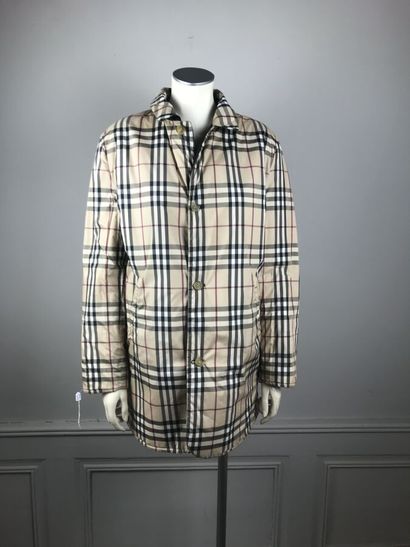 BURBERRY

Veste parka réversible en nylon...