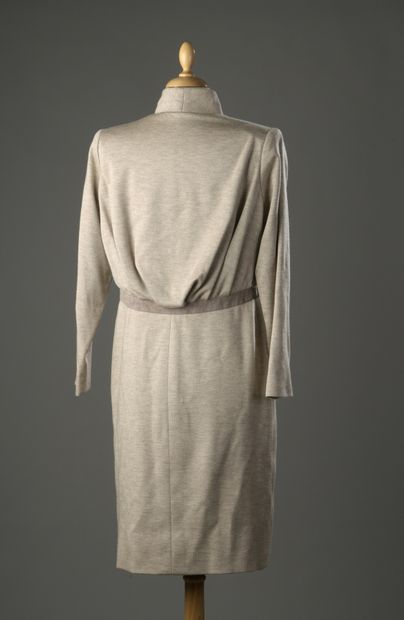 GIVENCHY Haute Couture n°85485

Robe au genou...