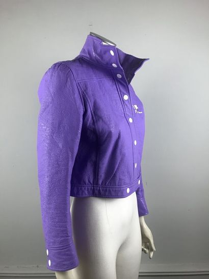 COURREGES

Blouson en vinyle froissé lilas,...