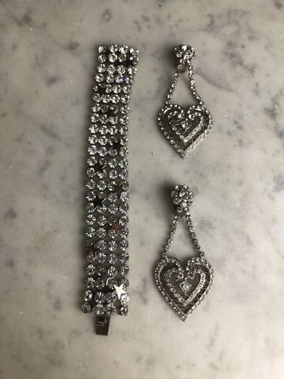 YVES SAINT-LAURENT, unsigned, circa 1980

Lot...