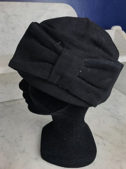 JEAN-CHARLES BROSSEAU

Black suede hat with...