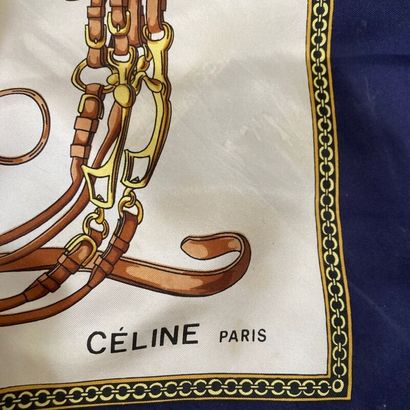 CELINE

Carré en soie imprimée titré 