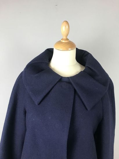 YUKI TORII

Veste en drap marine, large col...