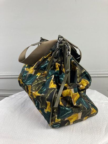 KENZO

Sac en toile enduite imprimée de berlingots...