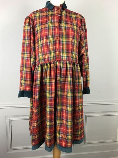 KENZO

Robe en étamine de laine écossais...