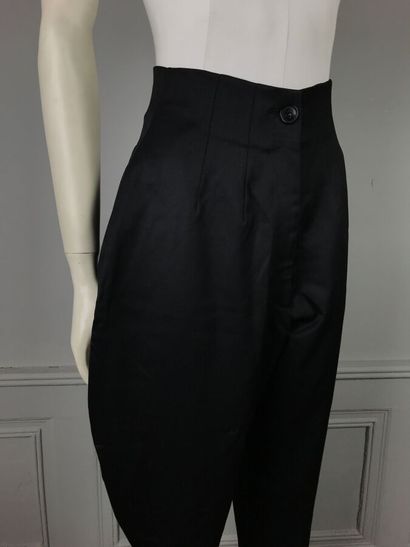 CHANTAL THOMASS

Ensemble composé d'une chemise...