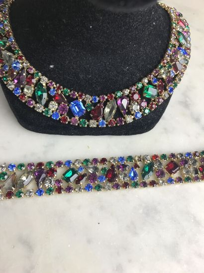 FRIED

Lot comprenant un bracelet et un collier...